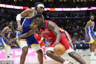 而足球比赛 而足球比赛